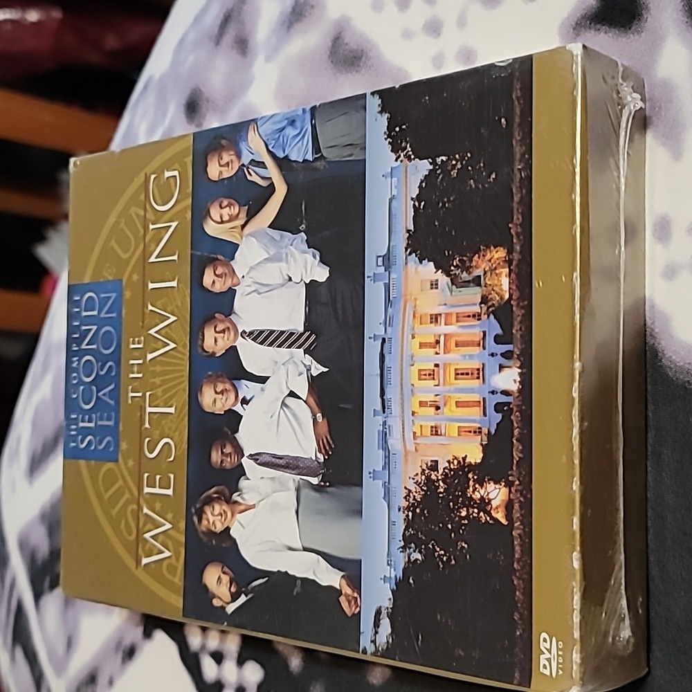 BNIB - The West Wing Season 2 DVD (Factory Sealed)